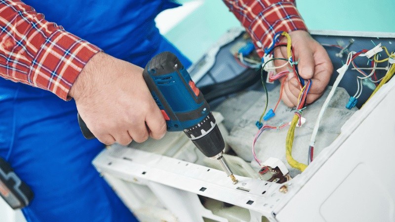 Bahçelievler Daylux Daylux çamaşır makinesi kart tamiri – Su almama arızası orijinal parça ile giderildi. - Teknik servis örneği
